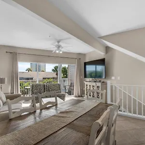 https://beach-haven-beach-pointe-703.panamacity-beachhotels.com